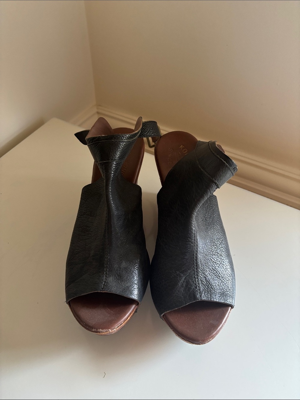 Kork-Ease Black Leather Open Peep Toe Slingback Mules